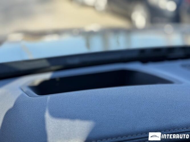 BMW 745e 46 interauto-car