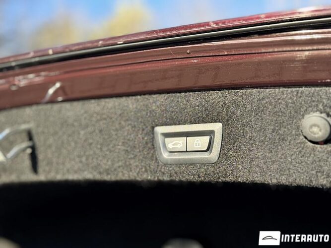 BMW 745e 40 interauto-car