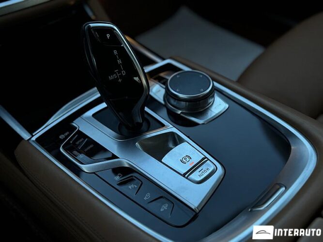 BMW 745e 51 interauto-car