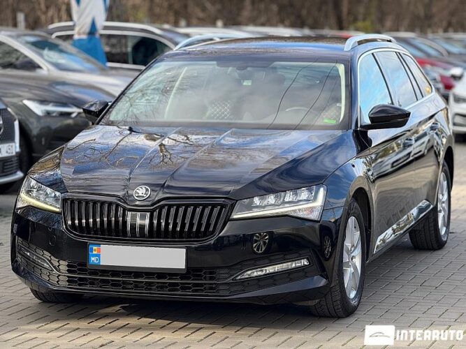 Skoda Superb 29 interauto-car
