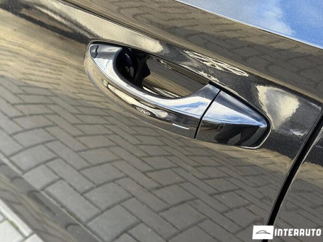 Skoda Superb 33 interauto-car