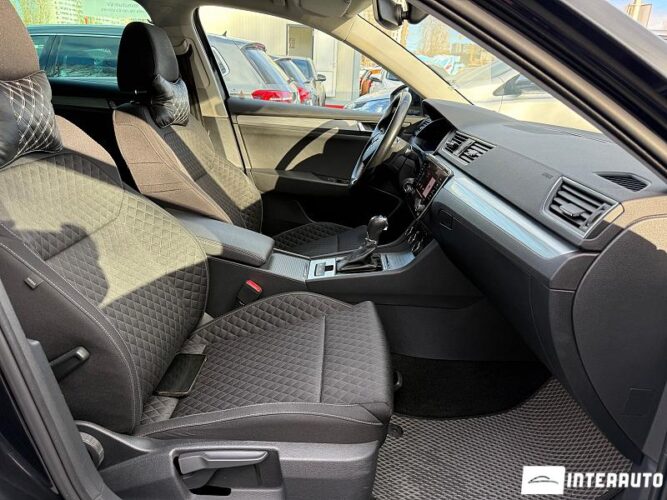 Skoda Superb 43 interauto-car