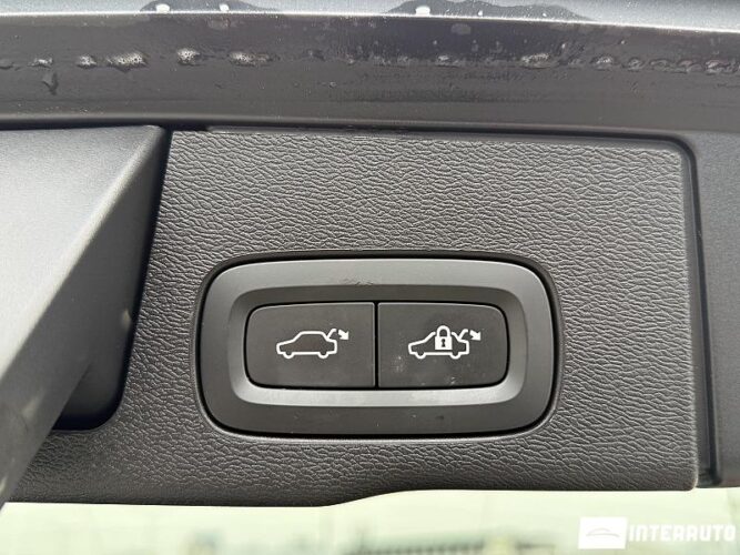 Volvo XC 60 64 interauto-car