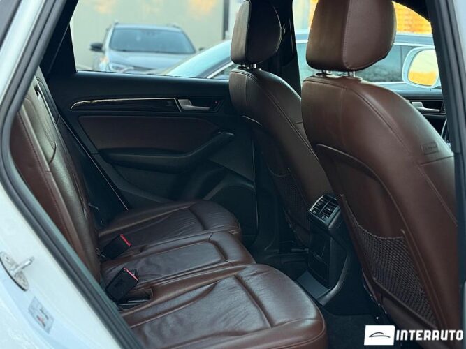 Audi Q5 49 interauto-car