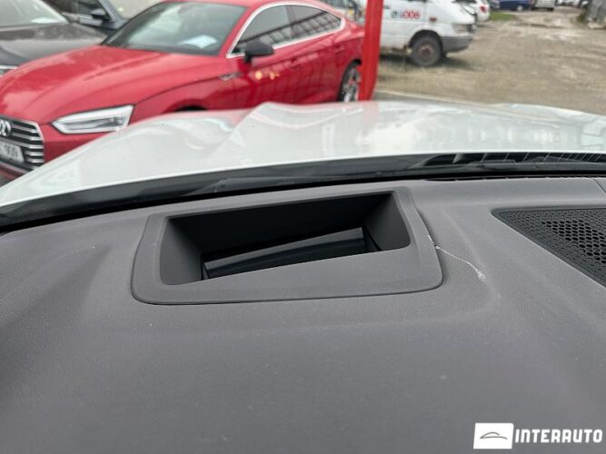 BMW X5 4.5e 46 interauto-car