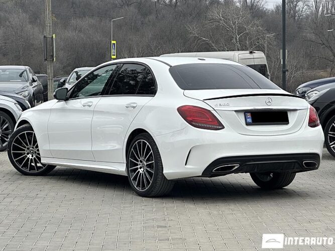 Mercedes C 300 40 interauto-car