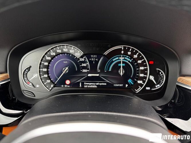 BMW 530e 45 interauto-car
