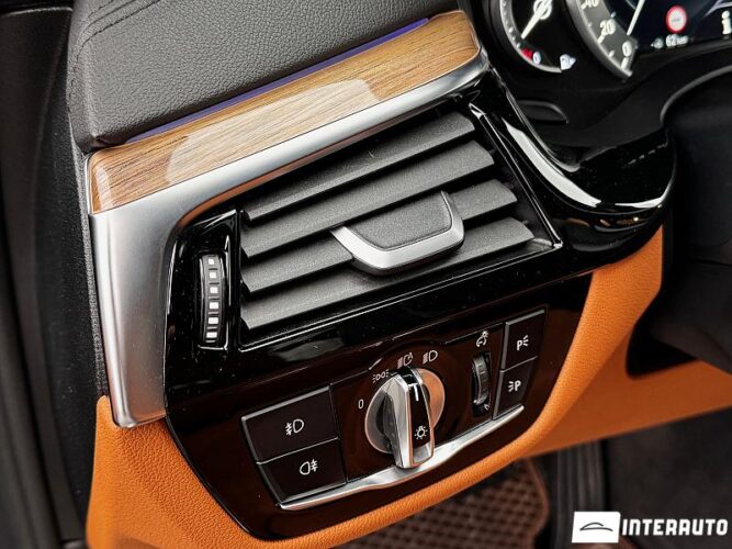 BMW 530e 54 interauto-car