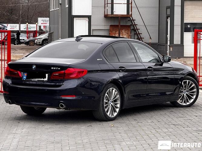 BMW 530e 40 interauto-car