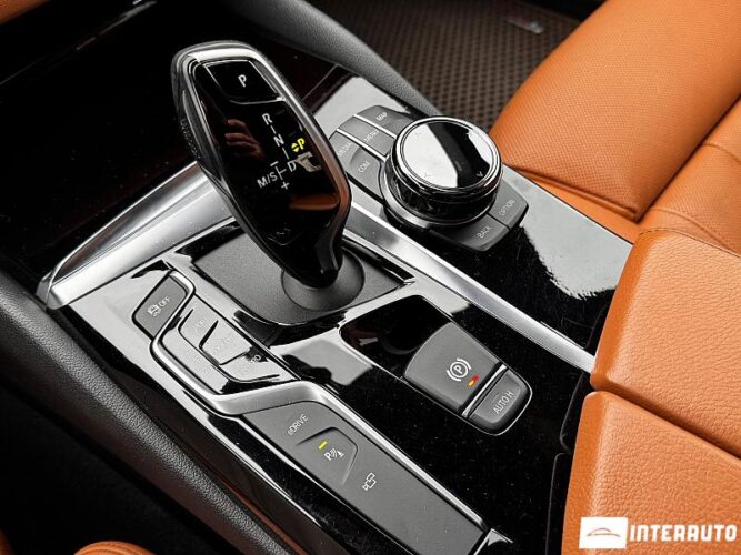 BMW 530e 48 interauto-car