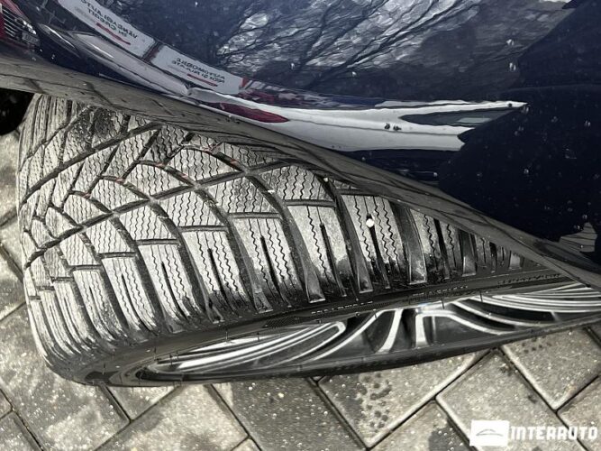 BMW 530e 45 interauto-car