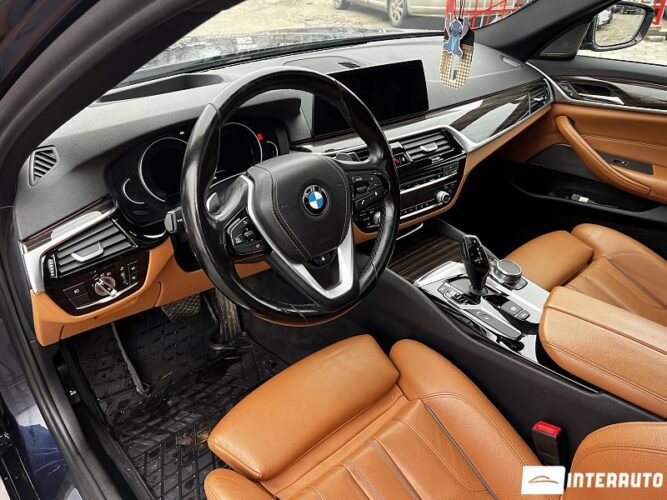 BMW 530e 54 interauto-car