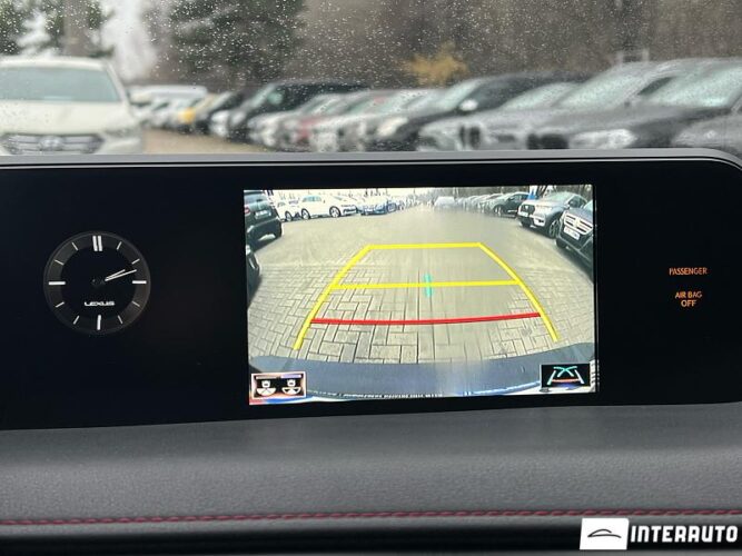 Lexus UX 250h 47 interauto-car