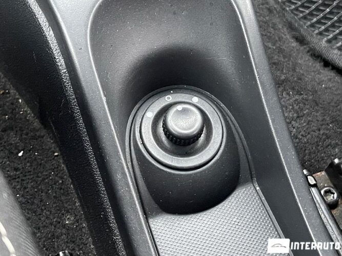 Dacia Duster 38 interauto-car