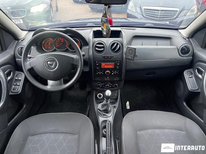 Dacia Duster 32 interauto-car