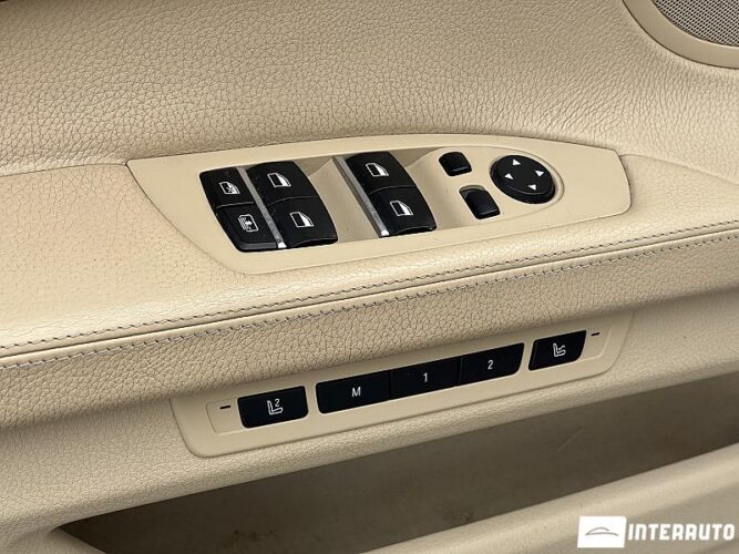 BMW 730 53 interauto-car