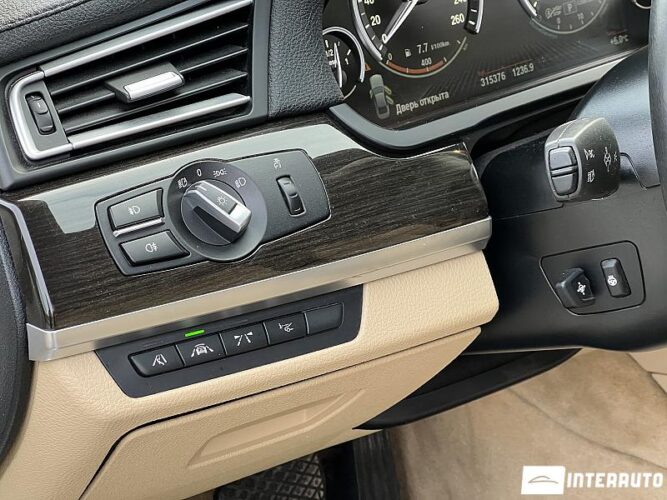 BMW 730 54 interauto-car