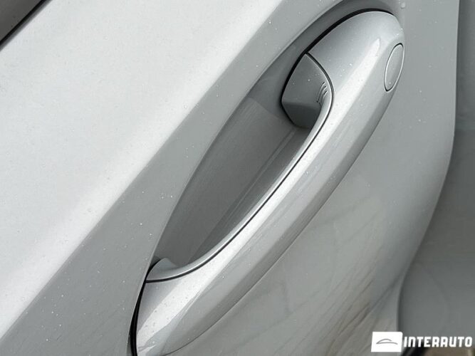 BMW 330E 55 interauto-car