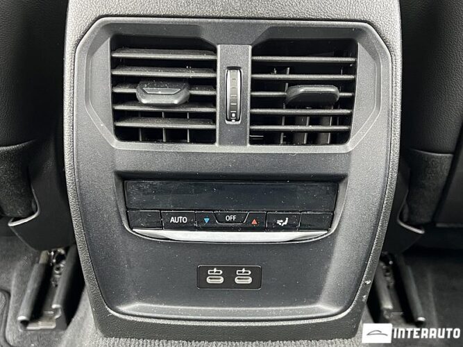 BMW 330E 50 interauto-car