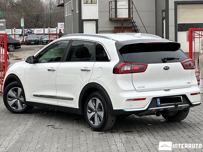 Kia Niro 35 interauto-car