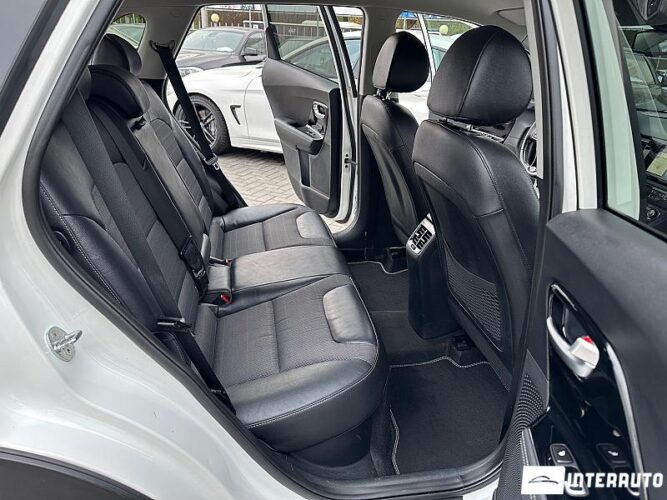 Kia Niro 49 interauto-car