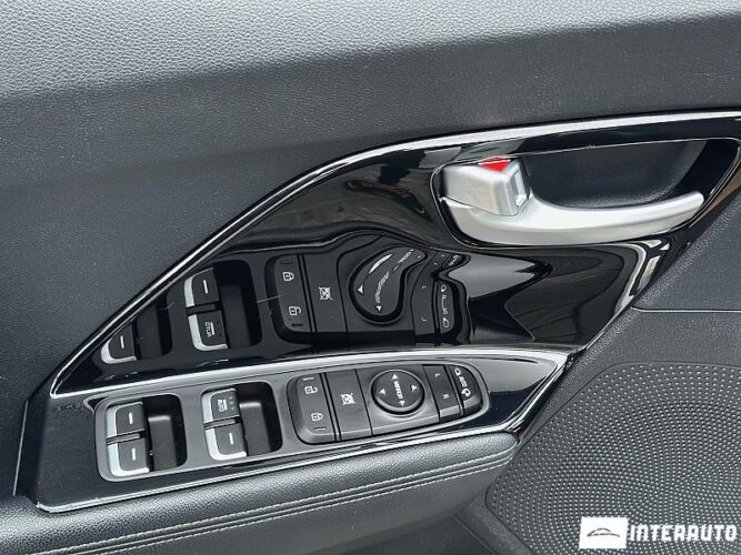 Kia Niro 46 interauto-car