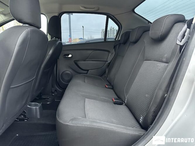 Dacia Logan 44 interauto-car