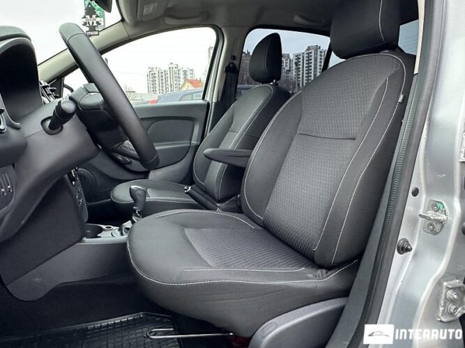 Dacia Logan 33 interauto-car