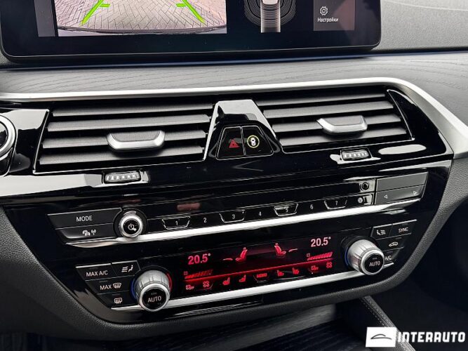 BMW 545e 47 interauto-car