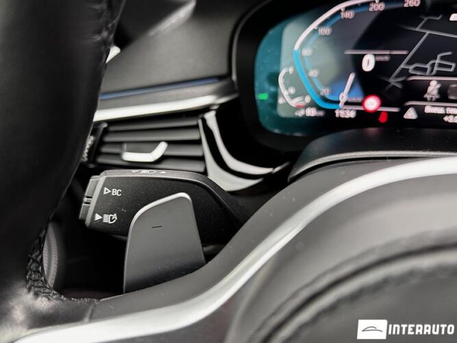 BMW 545e 48 interauto-car