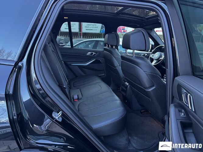 BMW X5 4.5e 44 interauto-car