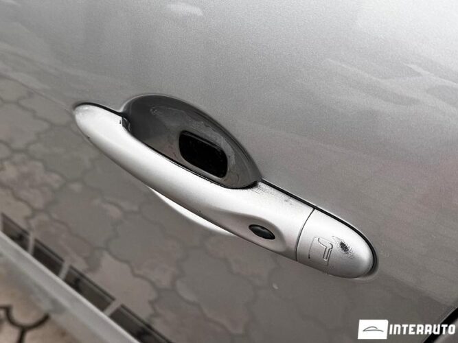 Renault Grand Scenic 47 interauto-car