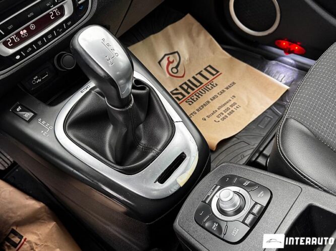 Renault Grand Scenic 40 interauto-car