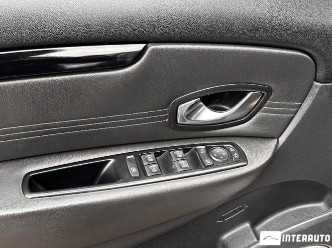 Renault Grand Scenic 42 interauto-car