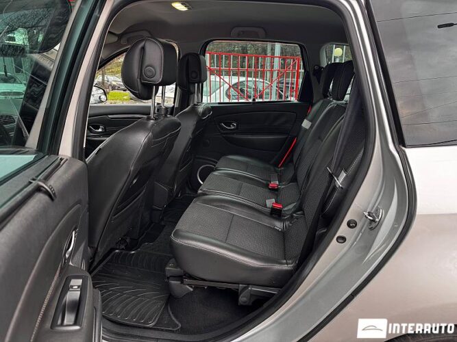 Renault Grand Scenic 43 interauto-car
