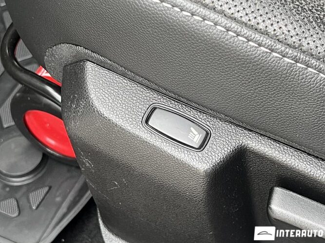 Dacia Duster 52 interauto-car