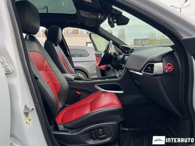 Jaguar F-Pace 54 interauto-car