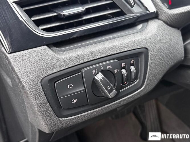 BMW X1 1.8D 45 interauto-car