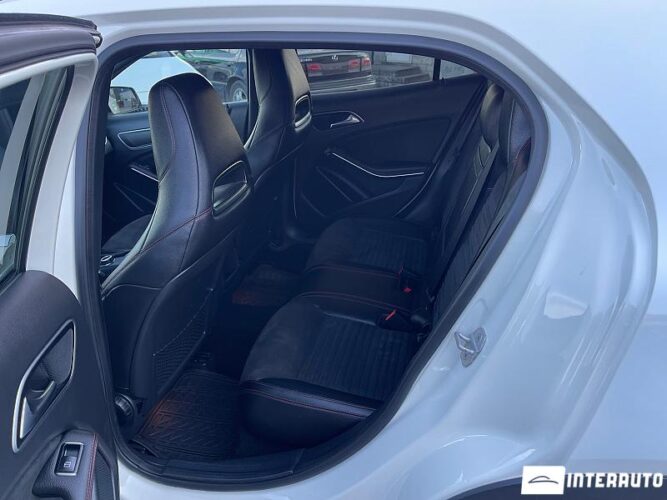 Mercedes GLA 220 45 interauto-car