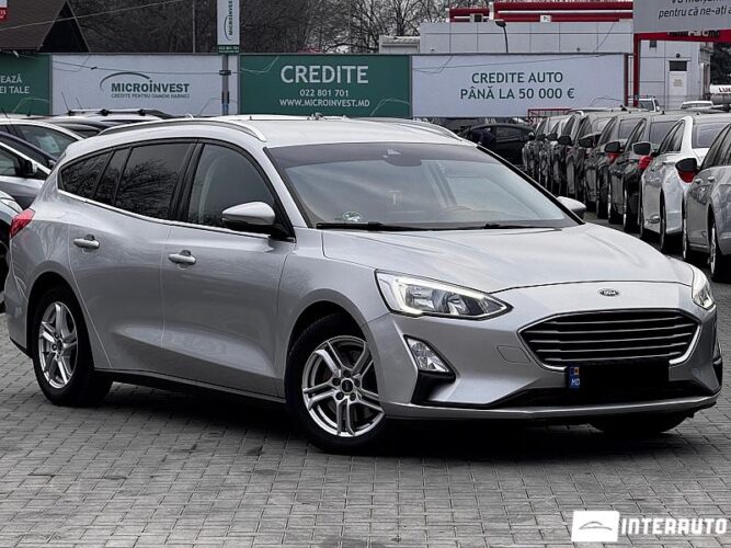 Ford Focus 34 interauto-car