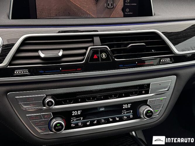 BMW 730 50 interauto-car