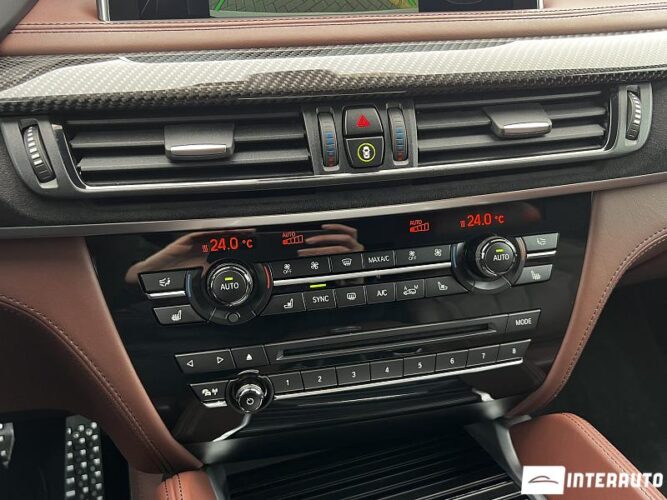 BMW X5 5.0i 47 interauto-car