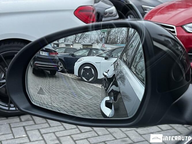 Mercedes C 200 48 interauto-car