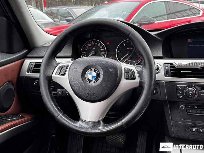 BMW 320 38 interauto-car