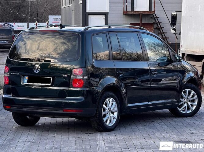 Volkswagen Touran 34 interauto-car