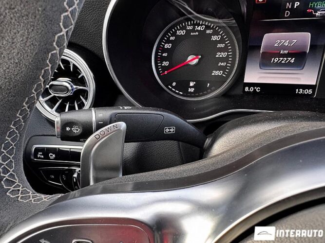 Mercedes C 350e 42 interauto-car