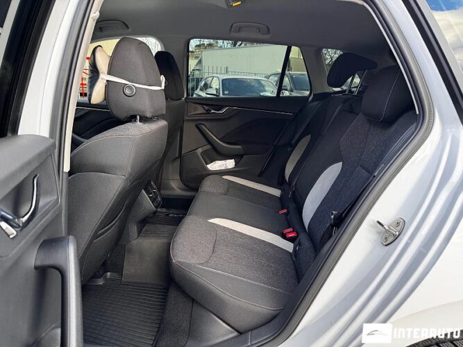 Skoda Kamiq 51 interauto-car