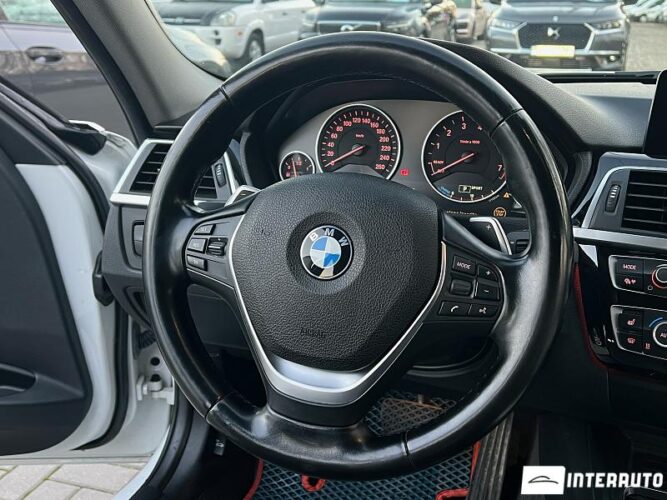 BMW 330E 42 interauto-car