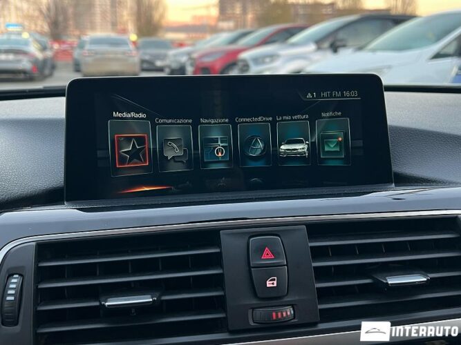 BMW 330E 45 interauto-car