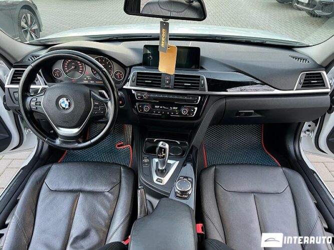 BMW 330E 41 interauto-car